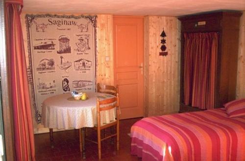 Bed and Breakfast Manoir Du Val Harangt Mardilly Pokój zdjęcie